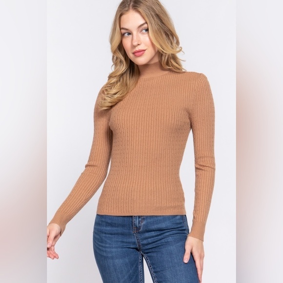 #122 New Khaki Long Sleeve Mock Neck Rib Sweater - Timeless Sophistication - Picture 4 of 5